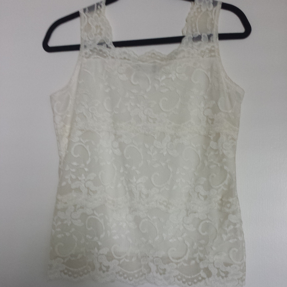 Chadwicks lace covered cream color top small S
